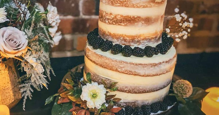 DIY Wedding Cake: Store-Bought, Homemade, or Professional? | Wedding Budgetly
